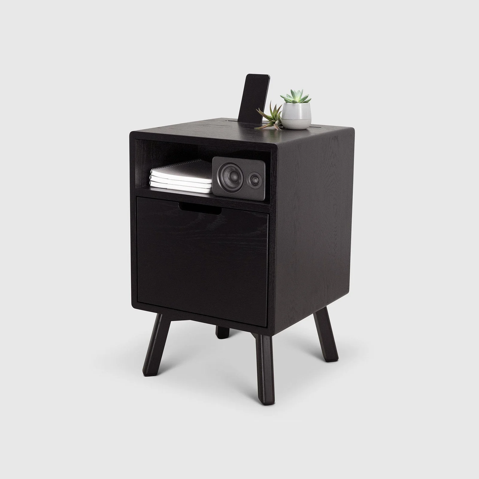 01-artifox-side-table-black-oak_1600x Side - Black Oak — изображение 1
